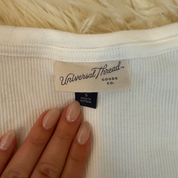 Universal Thread White Fitted Ribbed Blouse - Picture 2 of 3